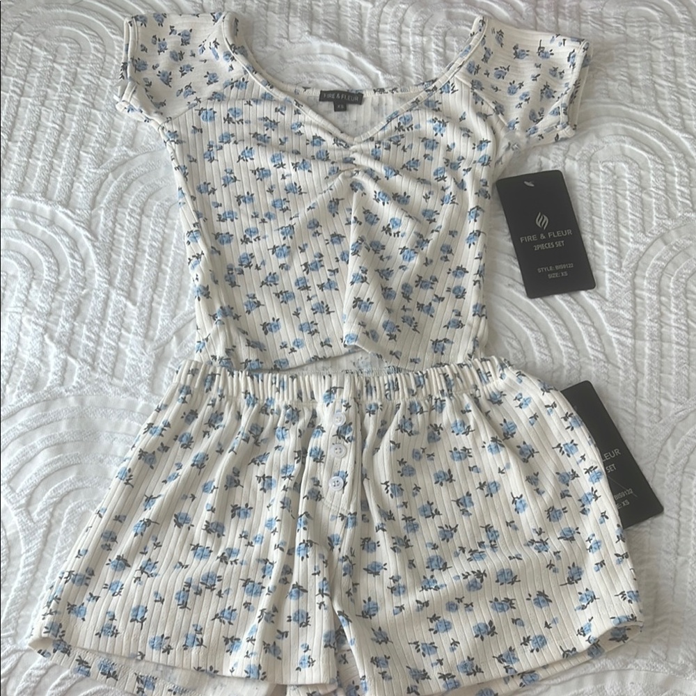 Women's Floral Top - Blue and Cream